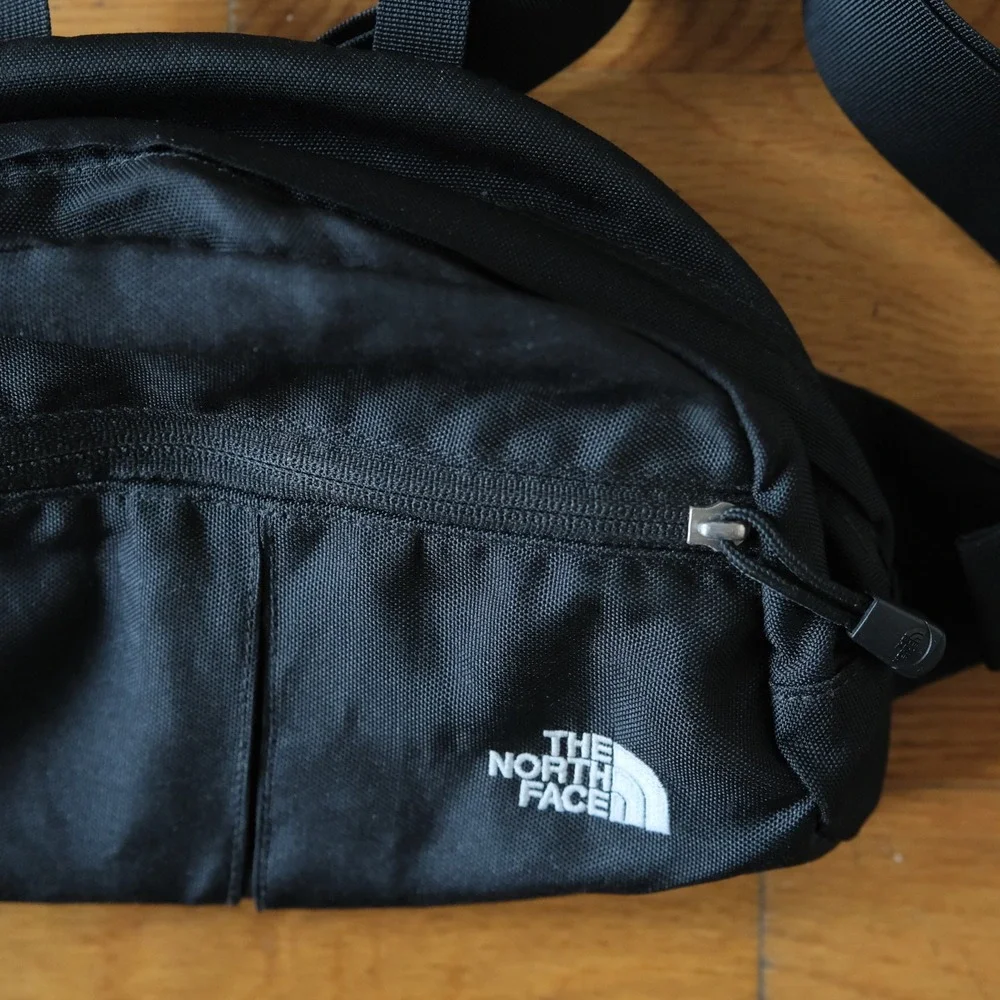 The North Face Fanny Pack Unisex Black Logo Gorpcore OS Waist Bag - Picture 2 of 6